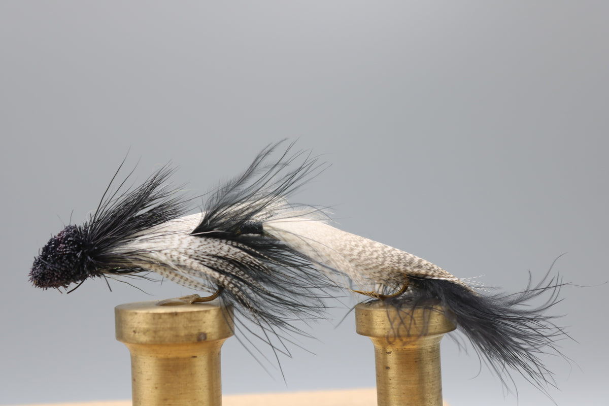 Zoo Cougar Articulated Risen Fly