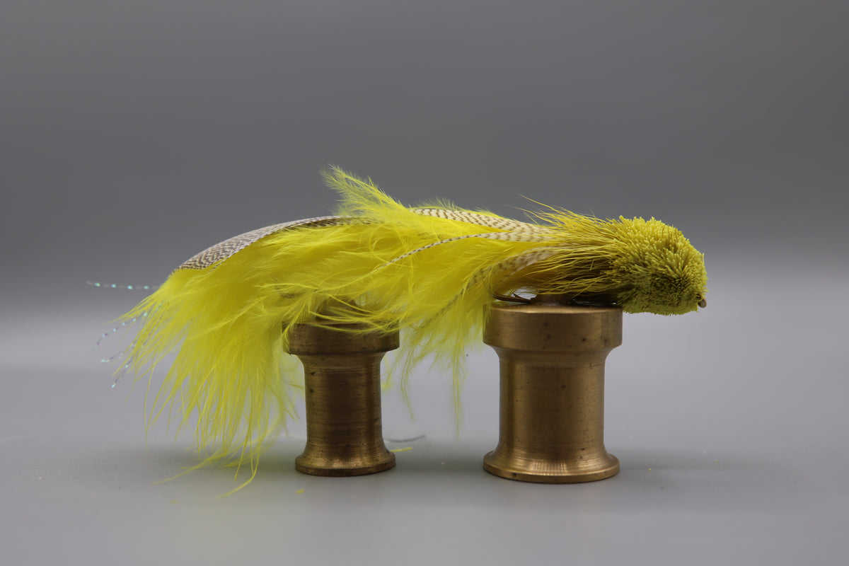 Zoo Cougar Articulated Risen Fly